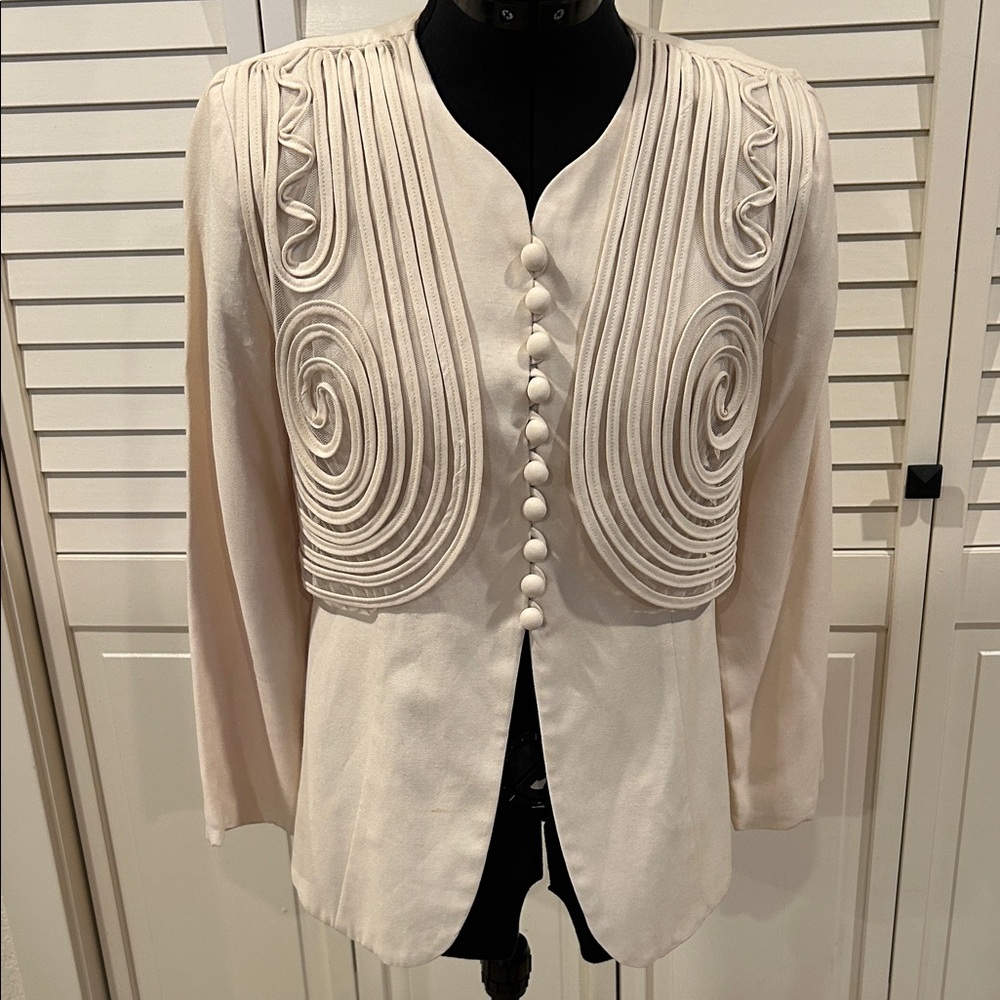 Vintage MW Elegant Light Peach Blazer with Button Detailing Size 10P - Picture 3 of 10